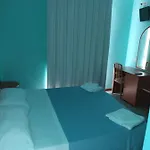 Hotel Blue Moon