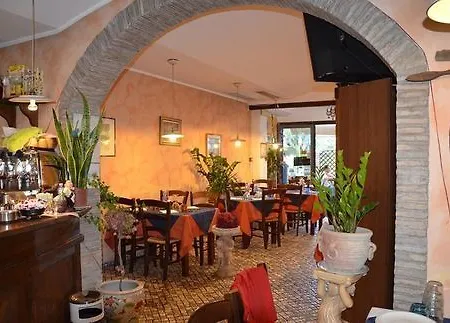Blue Moon 3* ريميني