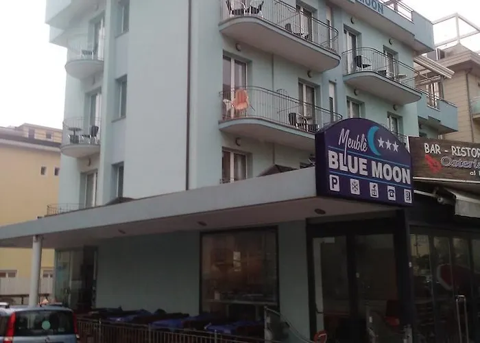Blue Moon ريميني
