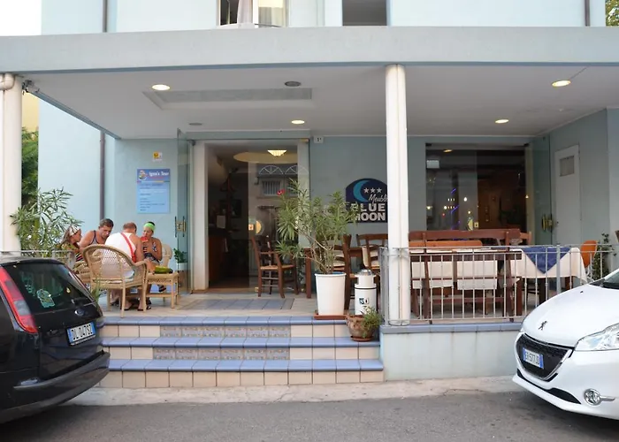 فندق Blue Moon 3*